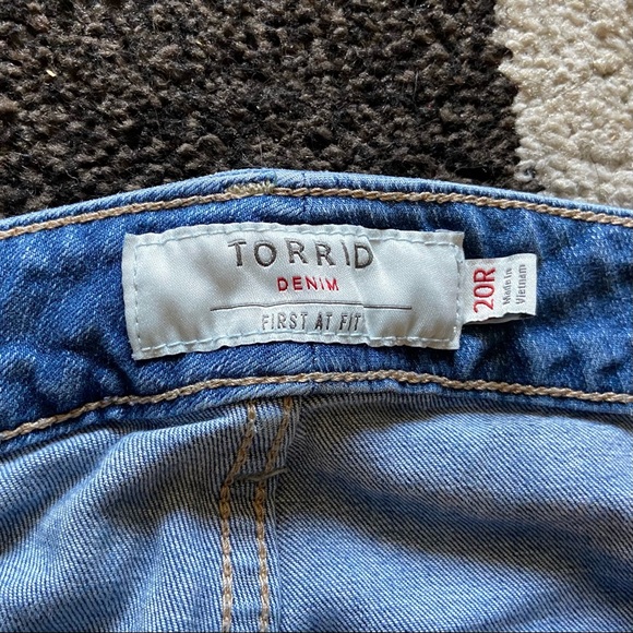 Torrid Slim Boot Jeans - Picture 3 of 5